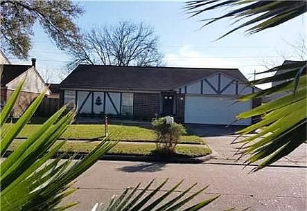 1st image of 15831 N Bend Dr