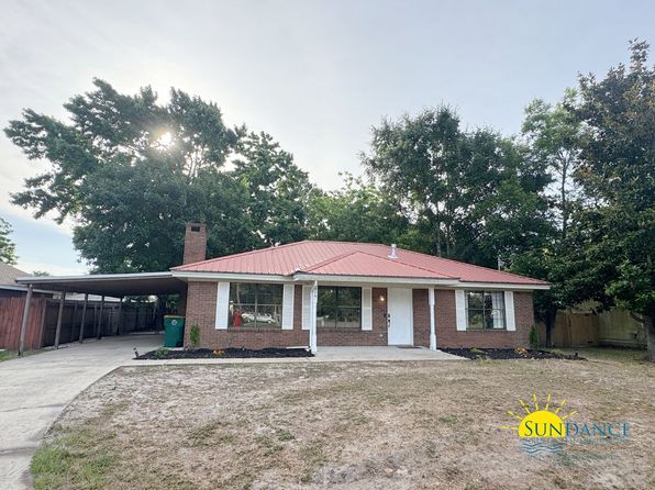 310 Evergreen Dr