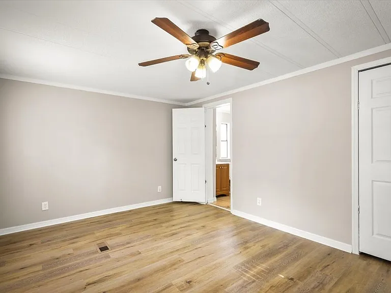 1642 Hammond Blvd — Photo 21