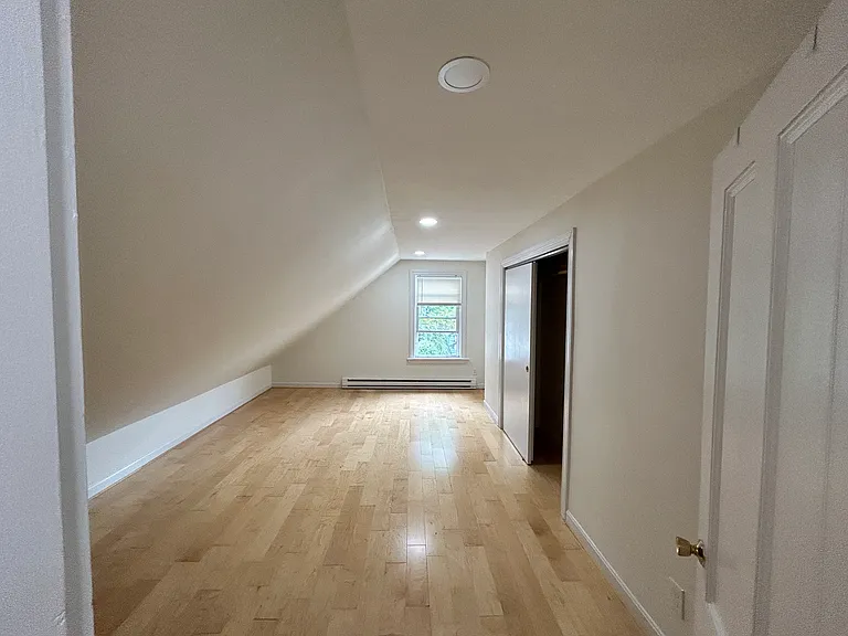 127 Brown St #3 — Photo 14