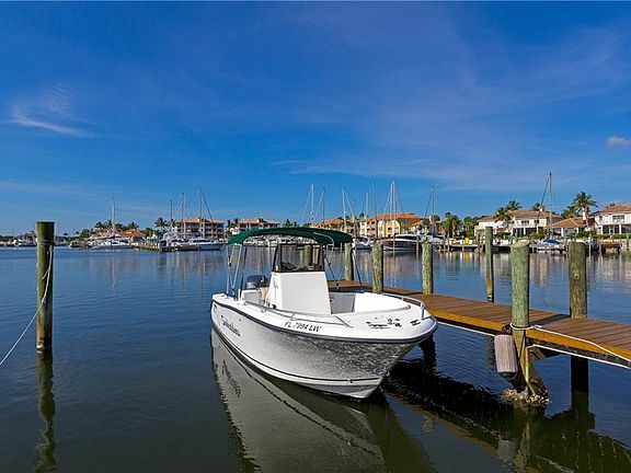4th image of 5614 N Harbor Village Dr