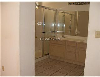 4th image of 3602 Guardsman Ln