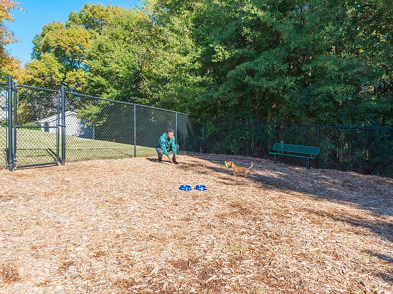 Emerge Oakcrest — Photo 23