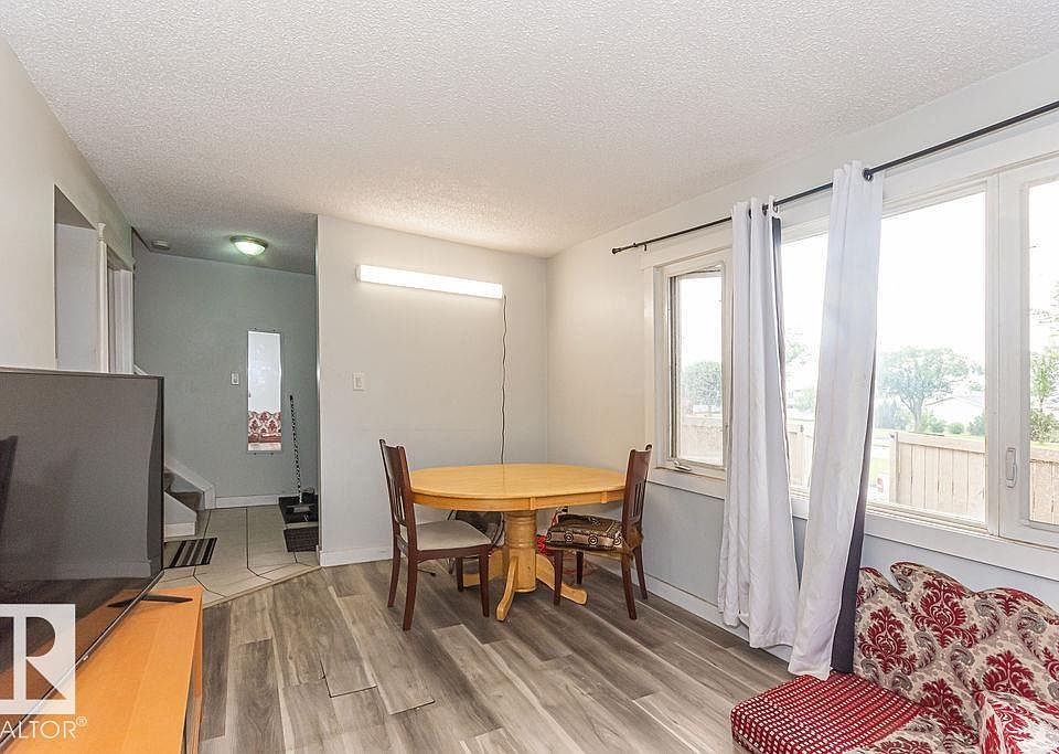 1st image of 14205 82nd St #5
