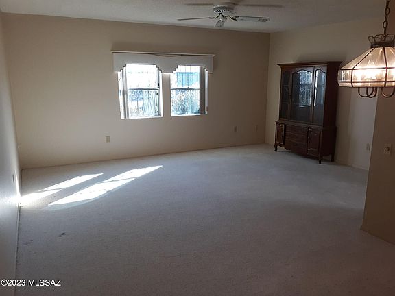 2nd image of 828 W Paseo Del Prad