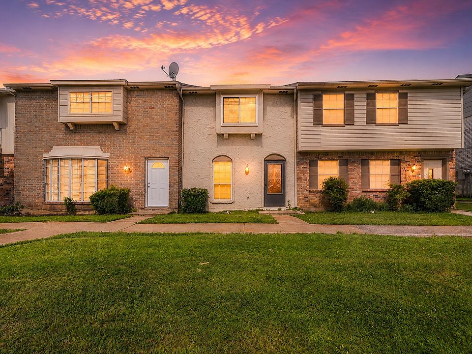 1st image of 36 W Creek Ln