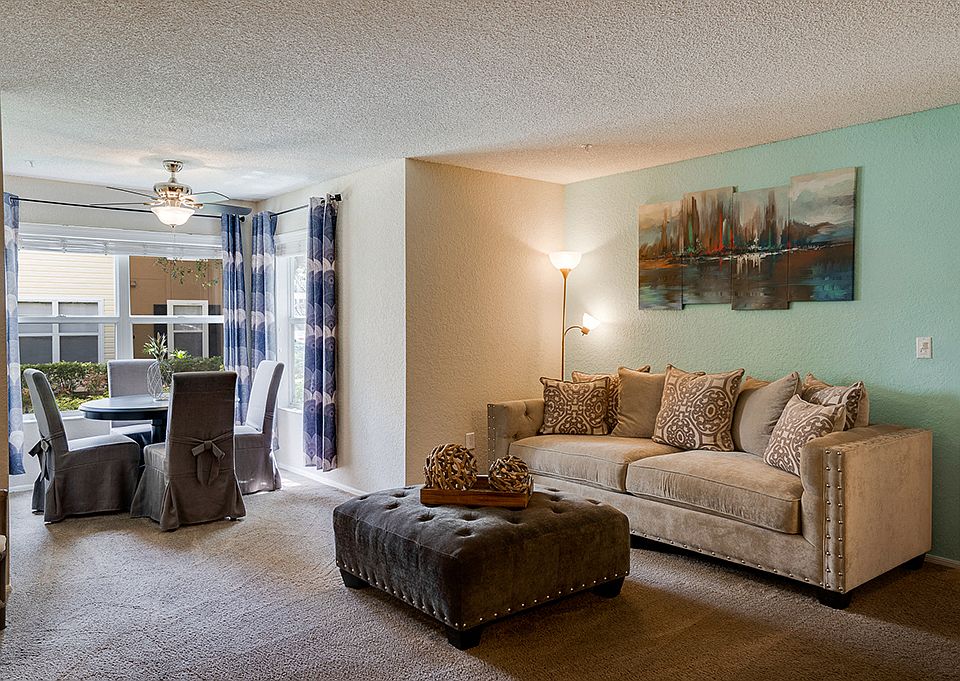 3 Bedroom - 3 Bed / 2 Bath - 1,081 Sq.Ft.