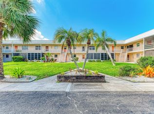 460 Base Ave E APT 129, Venice, FL 34285