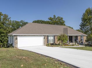 148 Tucker Chase Ct, Evensville, TN 37332