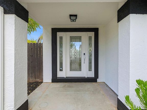 5th image of 1145 Lovelock Way