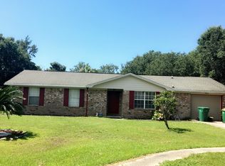 7843 Sleepy Bay Blvd, Navarre, FL 32566