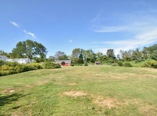 60 Hudson Rd, Oxford, MA 01540