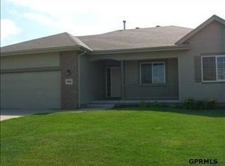 9308 S 170th St, Omaha, NE 68136