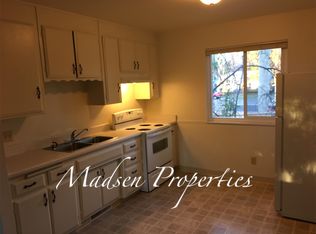 180 E 1st Ave #4, Chico, CA 95926