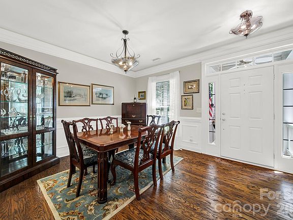 5th image of 4214 Settler Heights Dr