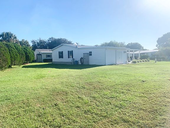 5th image of 649 N Edgewater Dr