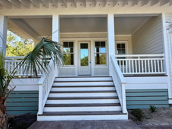 3rd image of 556 Chicamacomico Way