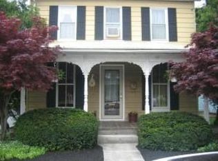 238 N State St, Ephrata, PA 17522