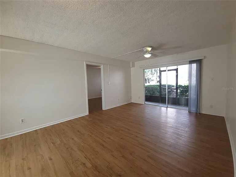 7606 Abbey Ln #208 — Photo 7