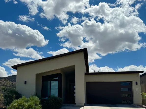 835 E Hopi Trl, Phoenix, AZ 85042