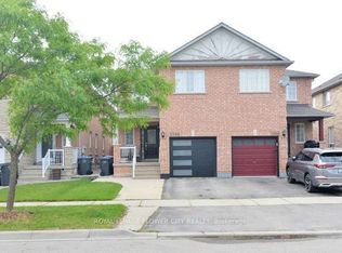 3388 Crimson King Cir, Mississauga, ON L5N 8N1