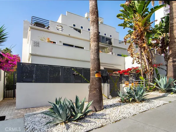 959 N Doheny Dr APT 205, West Hollywood, CA 90069