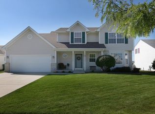 2107 Gray Hawk Dr, Plainfield, IL 60586