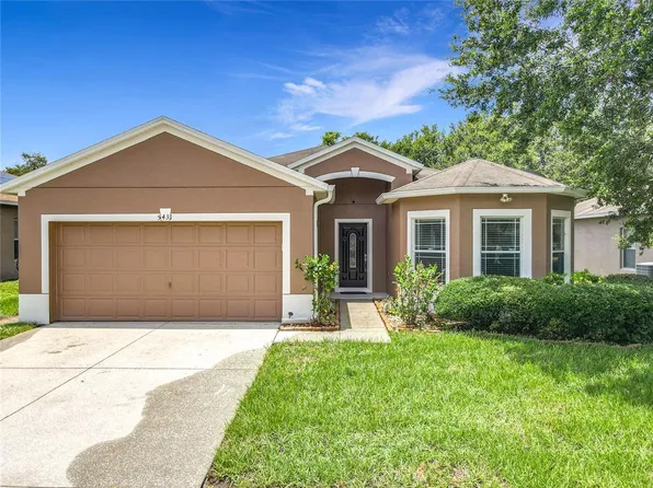 5431 Lochdale Dr, Orlando, FL 32818