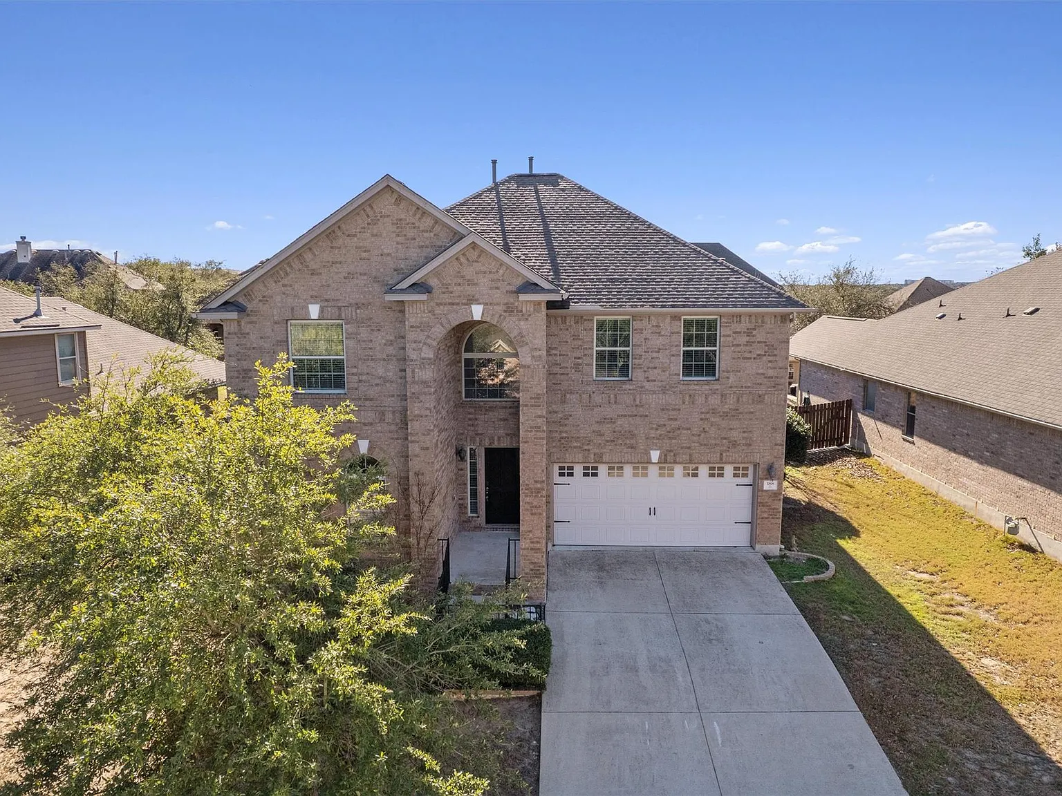 5 bed, 3.0 bath, 3053 sqft, $2,900 — Photo 1