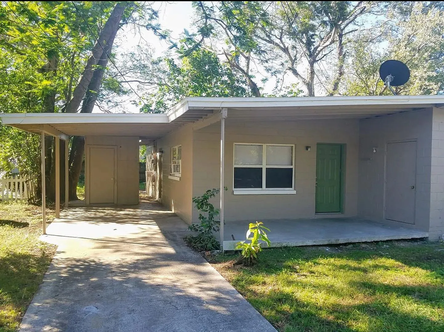 HC - Lawrence Street 3116 — Photo 1