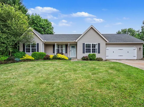 4914 Pepper Bush Ln, Kalamazoo, MI 49004