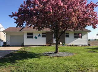 514 W Des Moines St, Brooklyn, IA 52211