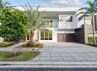 7455 NW 103rd Pl #0, Miami, FL 33178