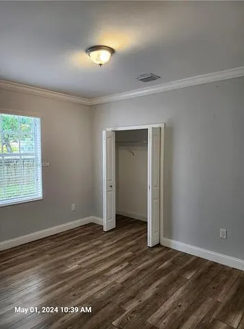 1023 SW 12th Ct — Photo 4