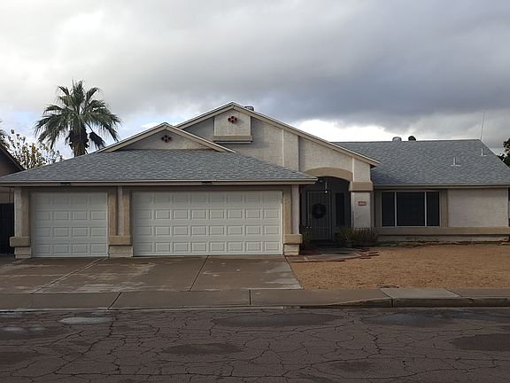 3rd image of 8542 W Pasadena Ave