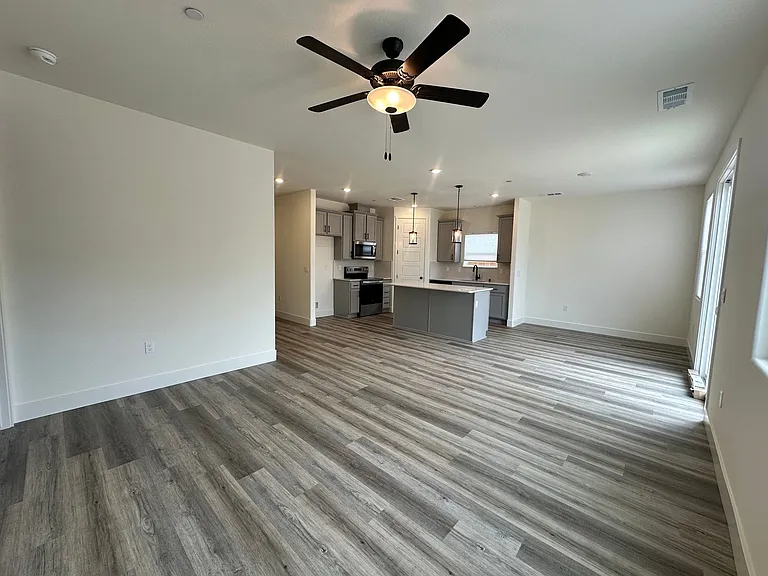 4035 W Sunnyview Ave — Photo 15