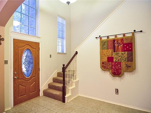 2nd image of 3404 Longneedle Ln