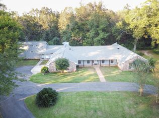 210 Planters Cir, Quincy, FL 32351