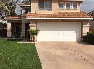 118 Rock Glen Way, Santee, CA 92071