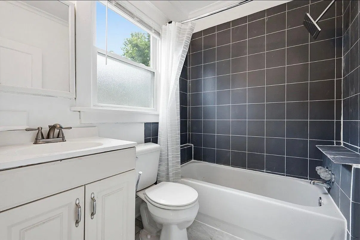 1 bed, 1.0 bath, $1,250 — Photo 4