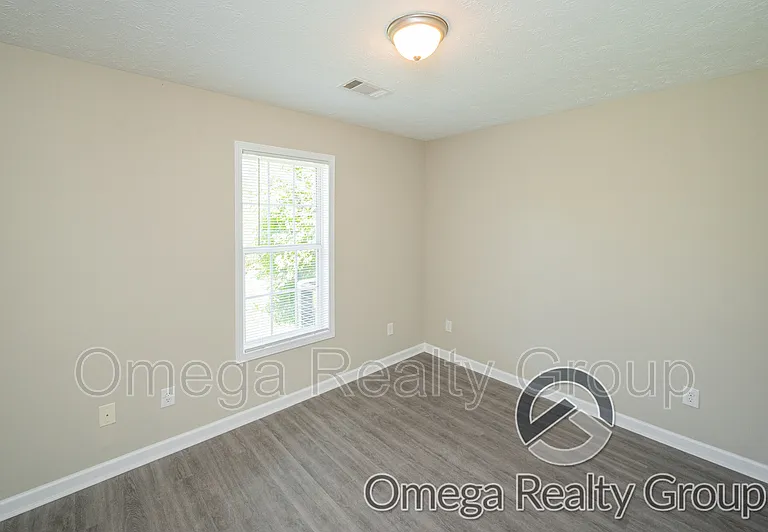 2815 Dotti Dr — Photo 36