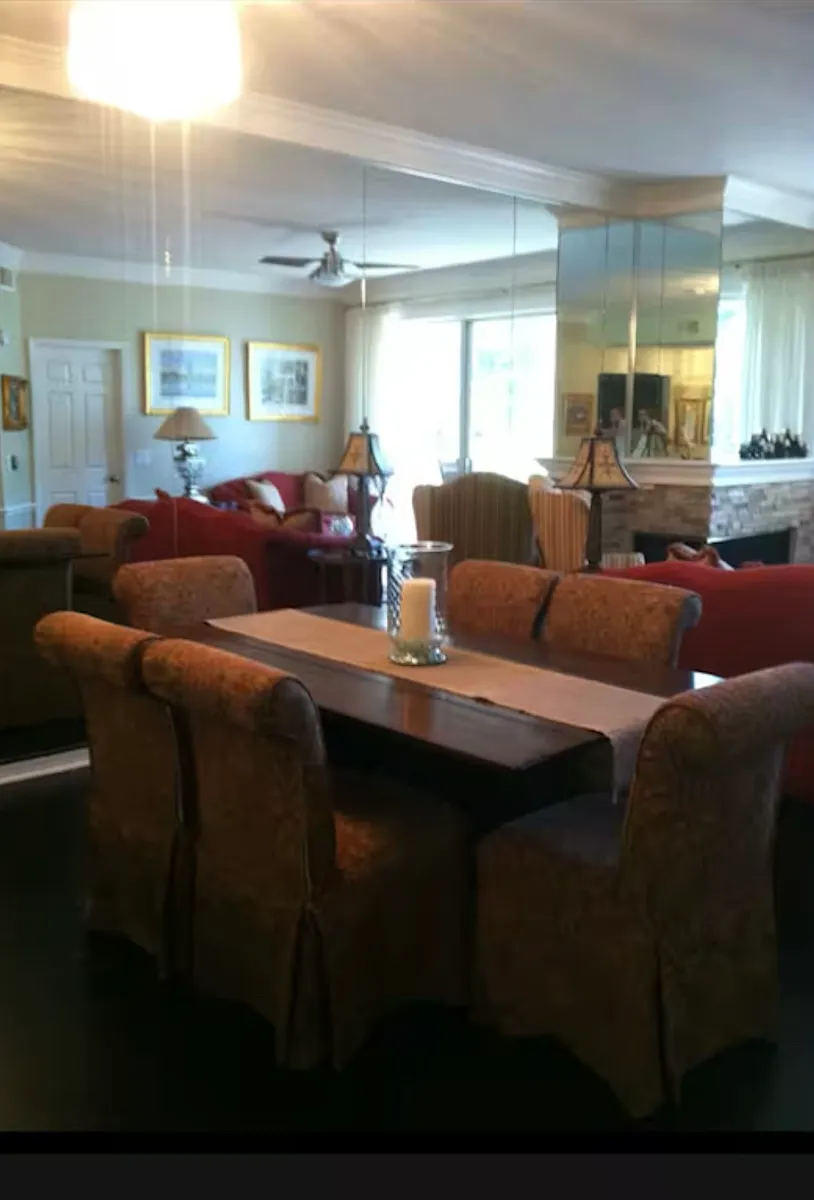 Building Photo - Hamptoncrest 201 Cir