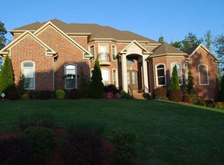193 Courts Ln, Little Rock, AR 72223