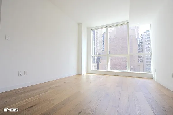 Rented by Citi Habitats | media 5