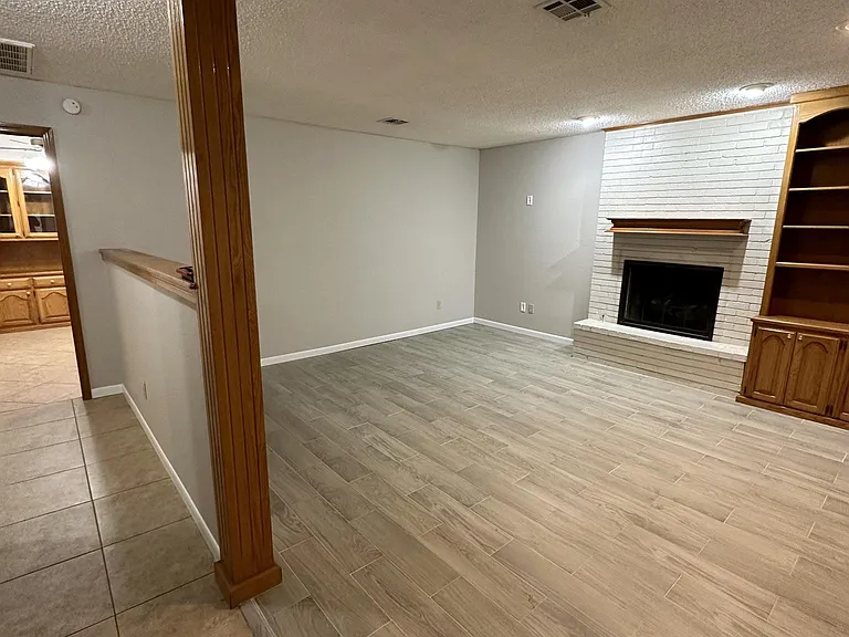 8500 Tiffany Dr — Photo 4
