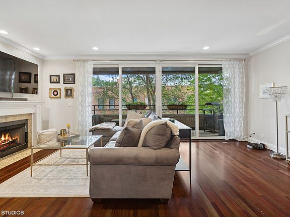 4th image of 3224 N Damen Ave APT 2S