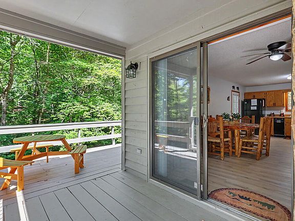5th image of 1105 Old Evans Rd