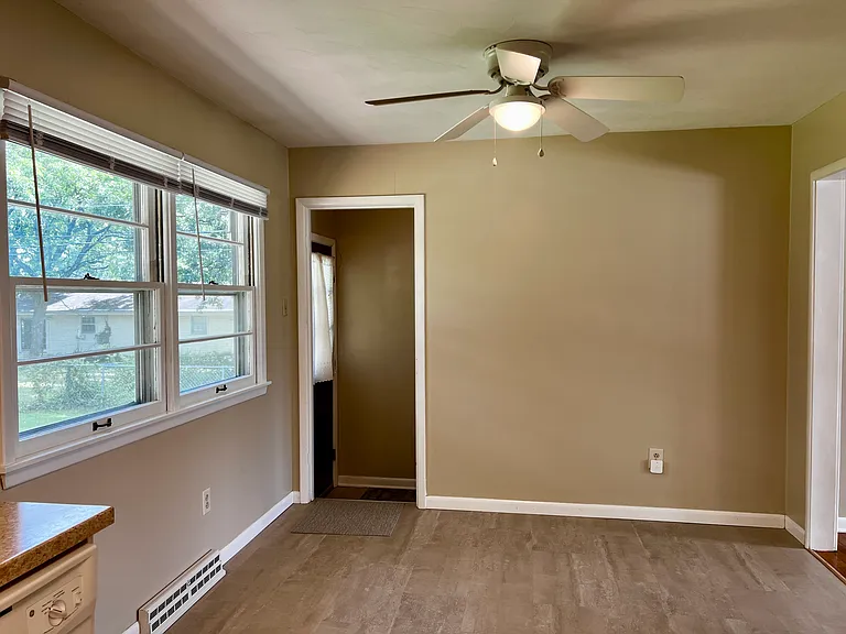 Kitchen and dining area