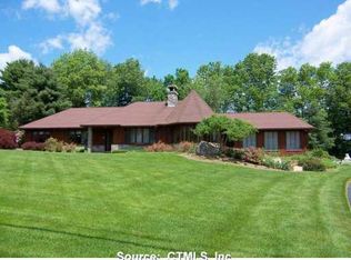 4 Homestead Rd, West Simsbury, CT 06092