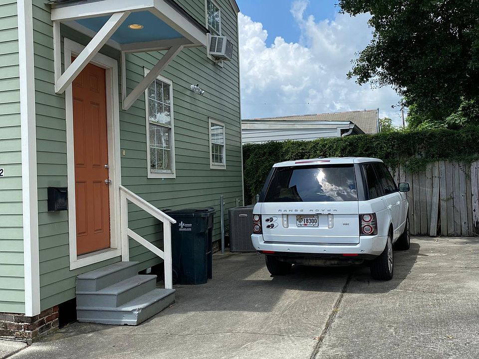 1st image of 506 Soniat St #1/2